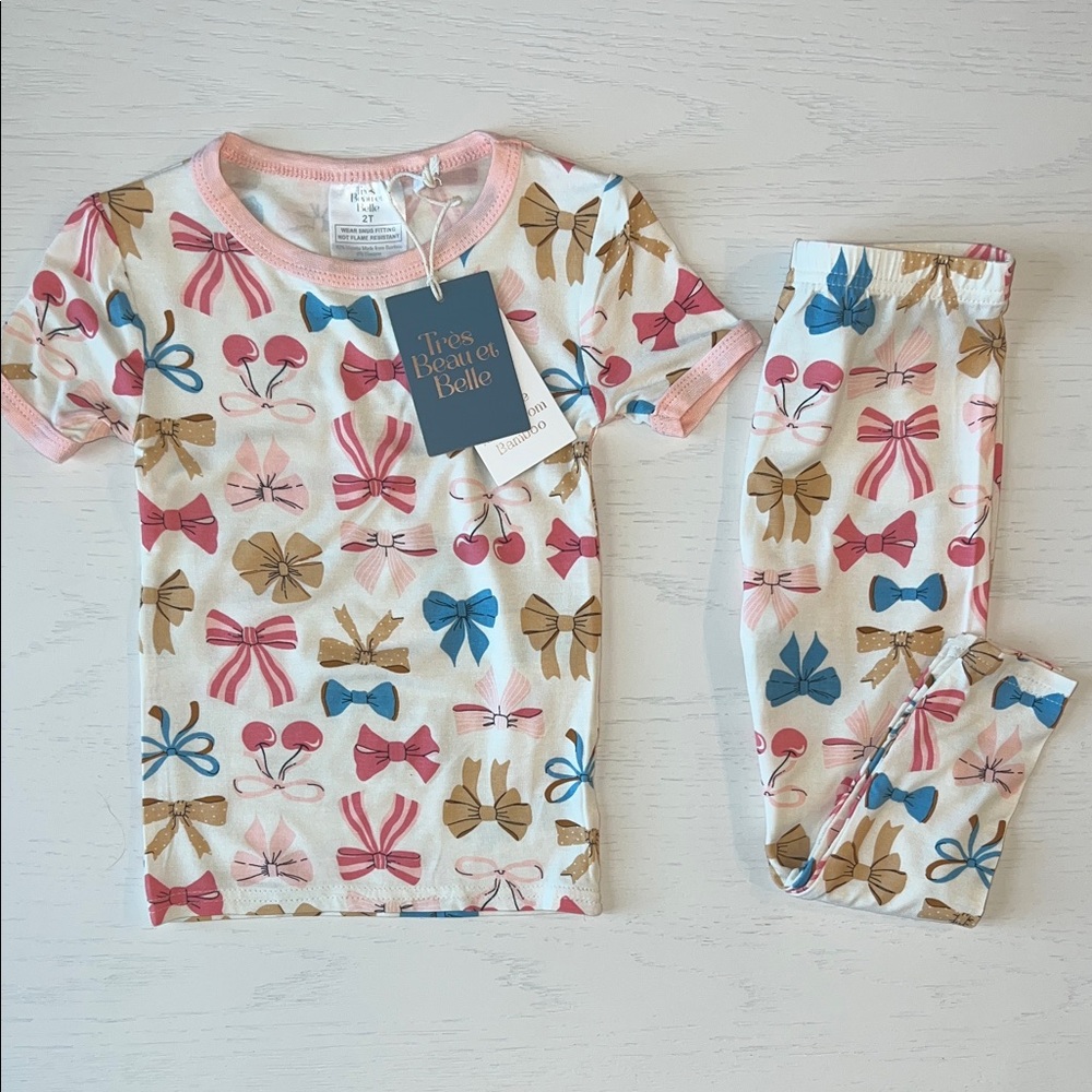 Tres Beau et Belle Cherry Bows Bamboo Pajama Set 3T 4T